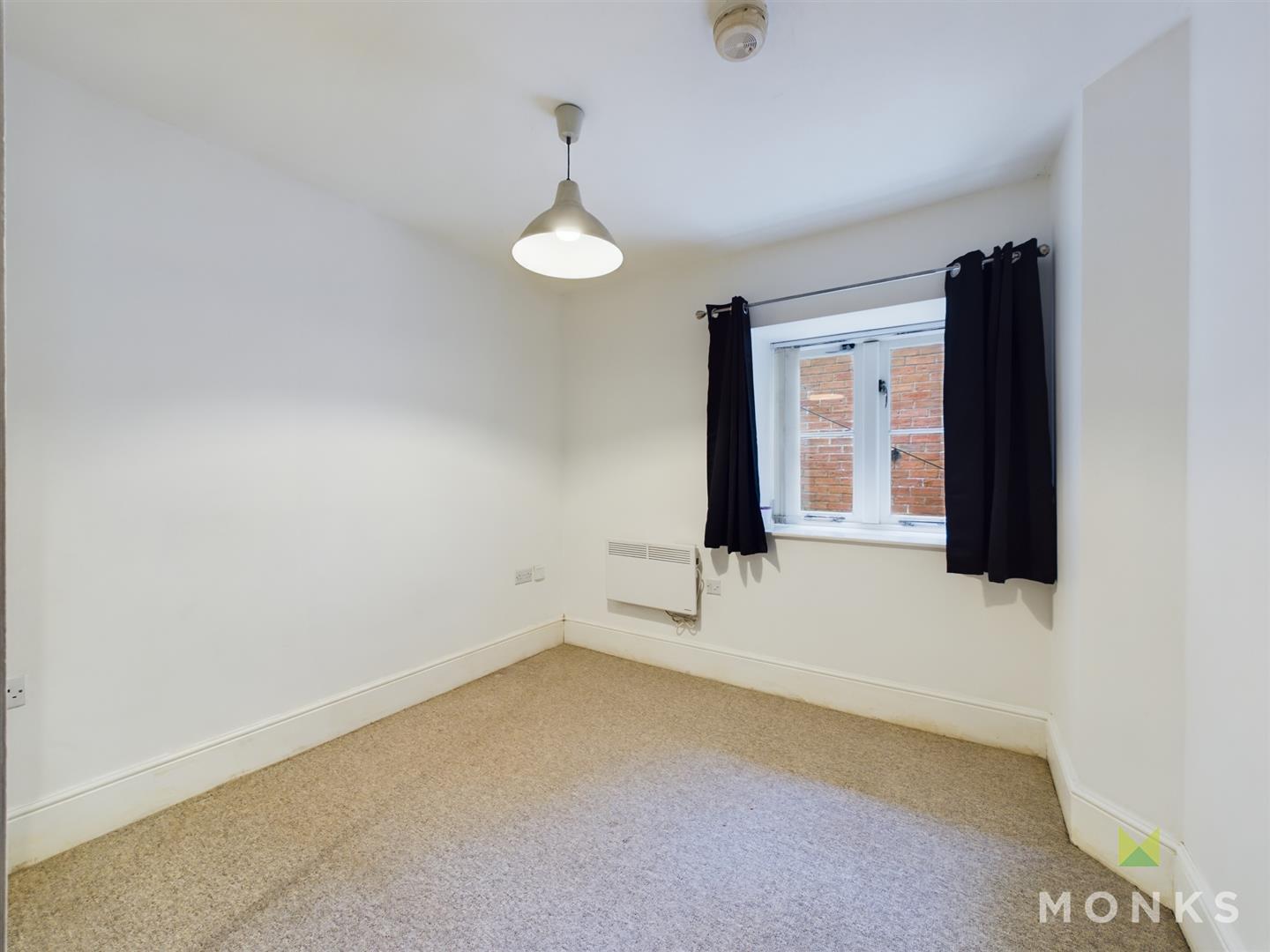 Flat 2, 158 The Monklands, Shrewsbury, SY2 6AP For Sale